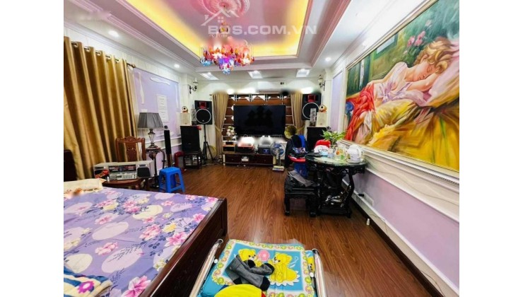 Căn Nhà siêu đẹp duy nhất phố Nhuệ Giang, quận Hà Đông giá nhỉnh 4 tỷ.LH 0969435469